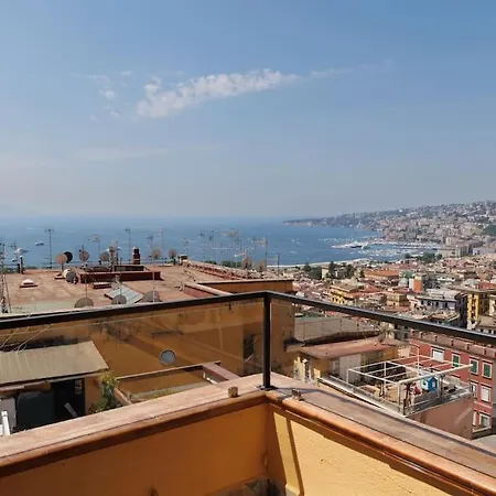 Chiaia Stunning Seaview Studioflat With 2 Terraces By Houseinnaples نابولي